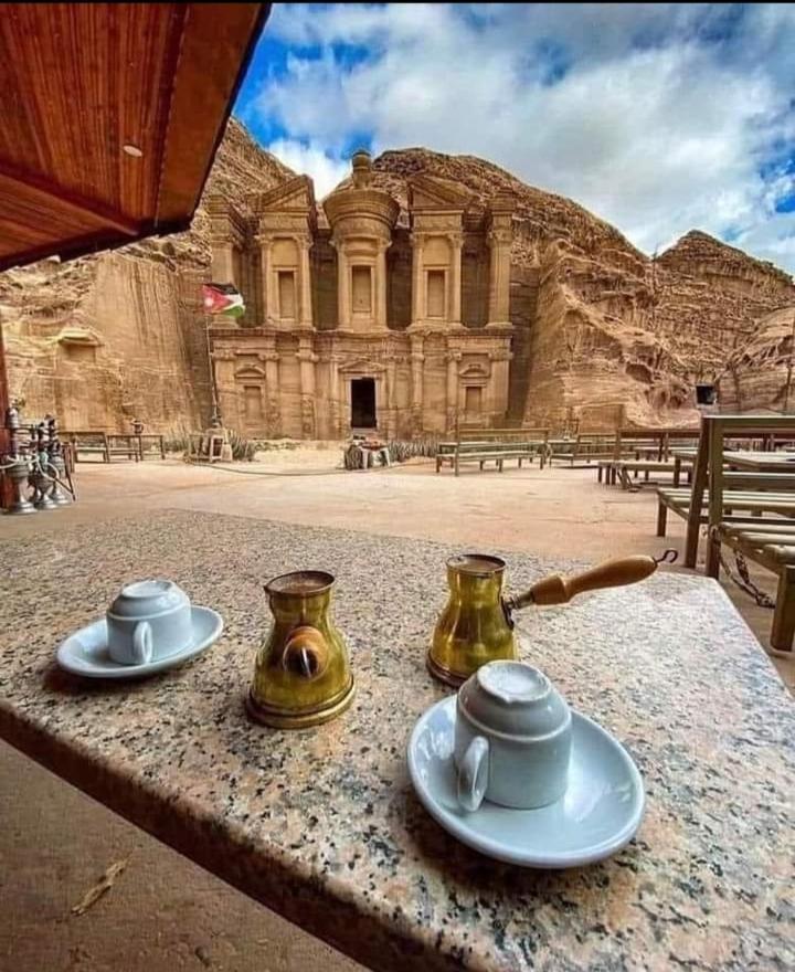 Bedouin Nature Travels Вади Муса Екстериор снимка