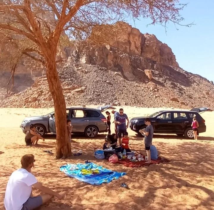 Bedouin Nature Travels Вади Муса Екстериор снимка